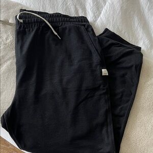 Vuori joggers.  EUC.  Size XXL.